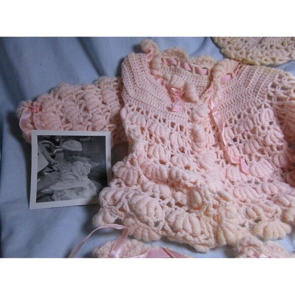 Vintage Pink Crocheted Baby  Outfit-Sweater-Booties-Beret/Handmade - Picture 3 of 5